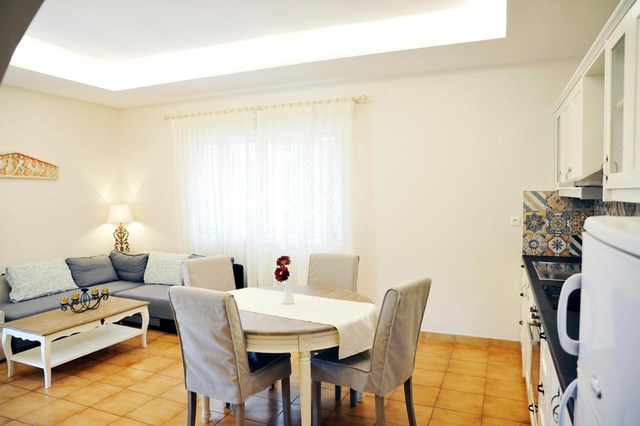 Pyramid City Apartments Agios Spyridon  Quarto foto